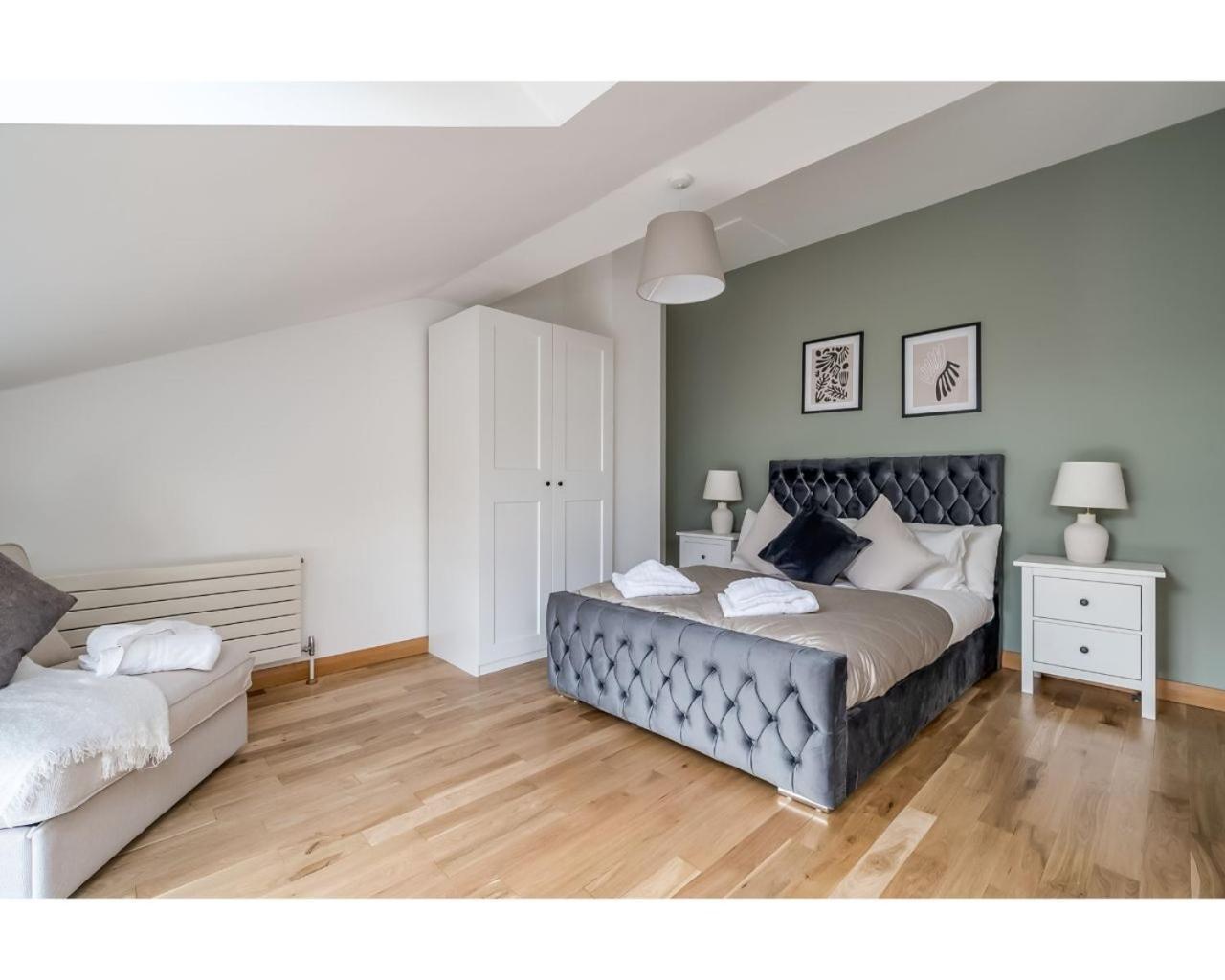 Central Belfast Apartments Pottinger'S Quay Екстериор снимка