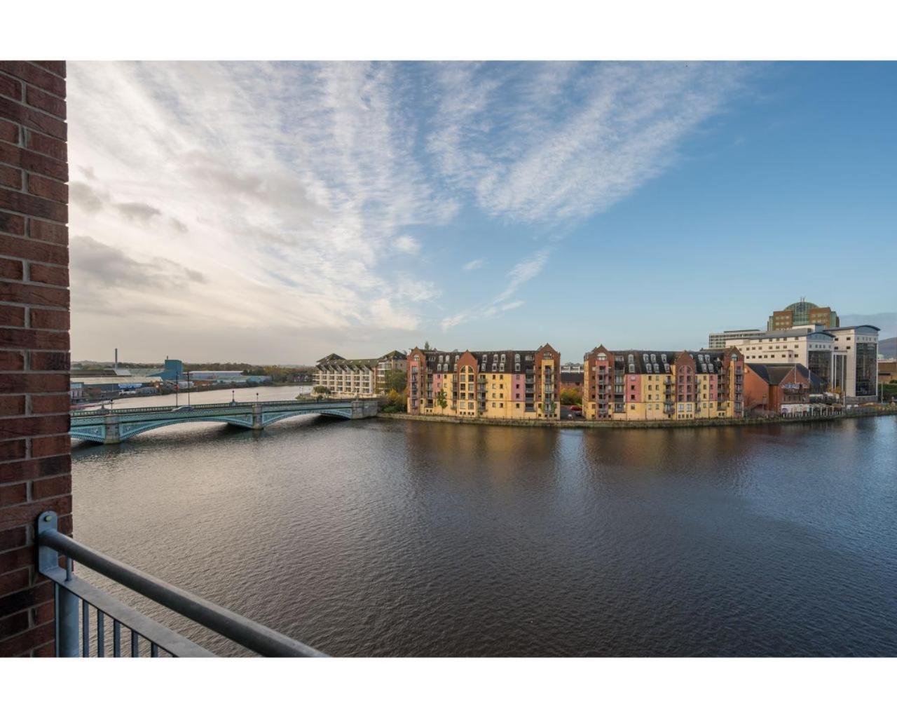 Central Belfast Apartments Pottinger'S Quay Екстериор снимка