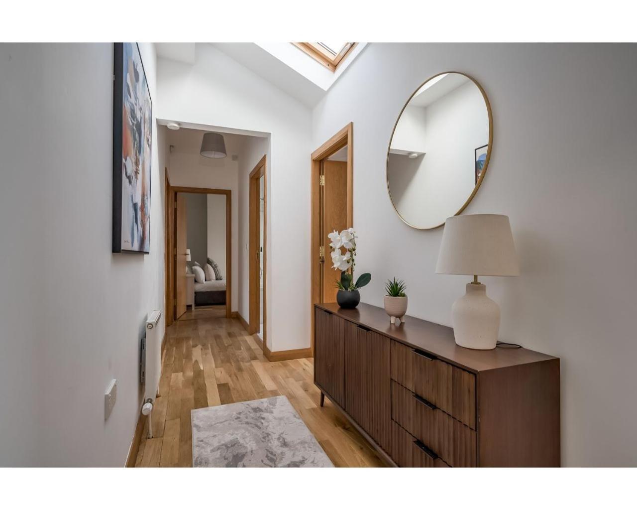 Central Belfast Apartments Pottinger'S Quay Екстериор снимка