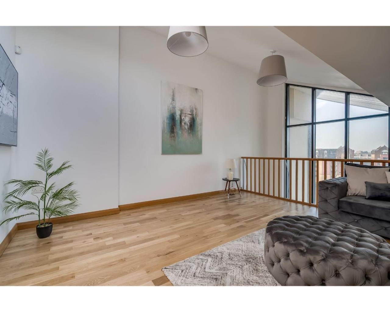 Central Belfast Apartments Pottinger'S Quay Екстериор снимка
