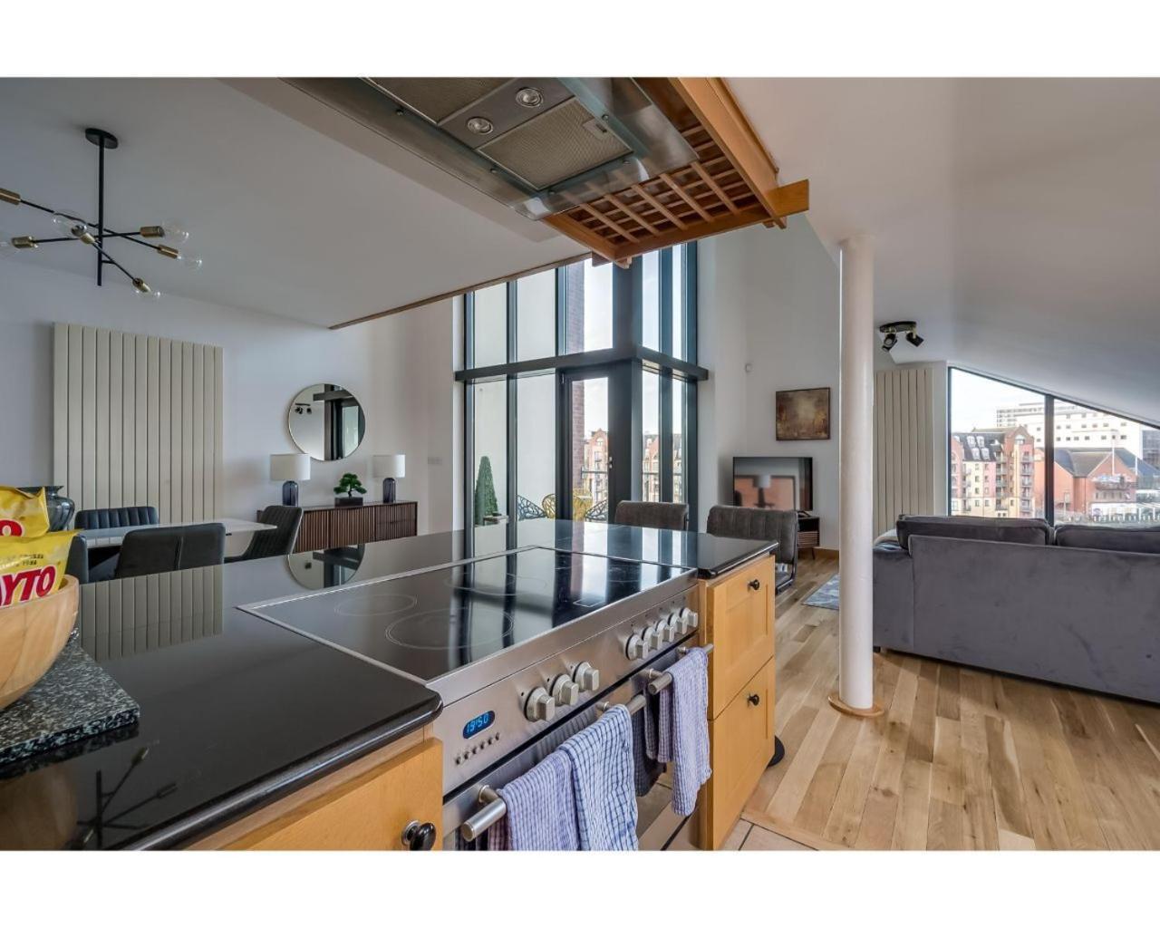 Central Belfast Apartments Pottinger'S Quay Екстериор снимка