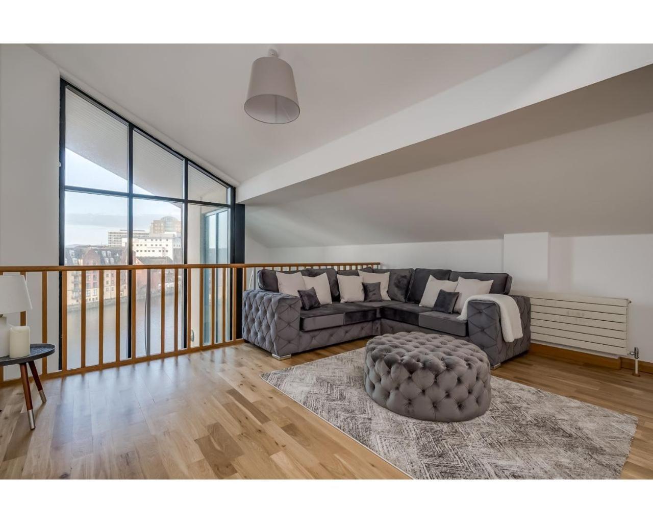 Central Belfast Apartments Pottinger'S Quay Екстериор снимка